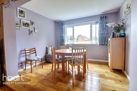 3 bedroom end of terrace house for sale, Fitzgerald Walk, Bury St Edmunds