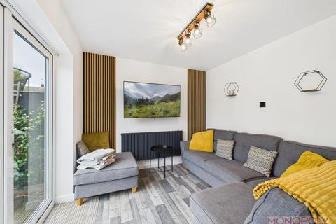 undefined, Ffordd Jarvis, Wrexham