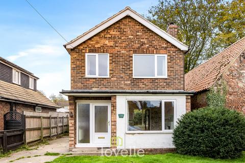 3 bedroom detached house for sale, Manor Close, Keelby DN41