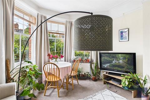 2 bedroom apartment for sale, Kirkstall Road, London, SW2