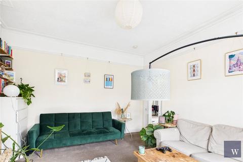 2 bedroom apartment for sale, Kirkstall Road, London, SW2