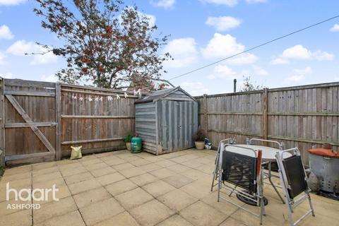 undefined, Stirling Road, Ashford