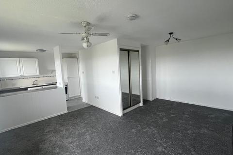 undefined, Lon Hedyn, Rhyl, LL18