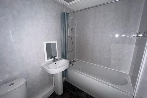 undefined, Lon Hedyn, Rhyl, LL18