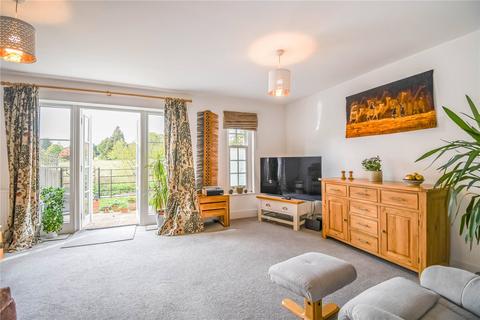 3 bedroom terraced house for sale, Wordsworth Way, Devizes, Wiltshire, SN10