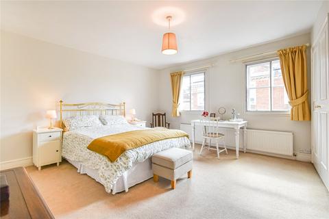 undefined, Long Street, Devizes, Wiltshire, SN10