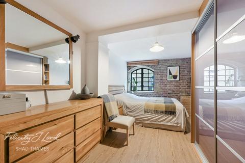 1 bedroom flat for sale, St Georges Wharf, 6 Shad Thames, SE1