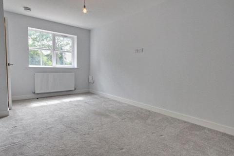 2 bedroom house to rent, Burton Fields, Driffield