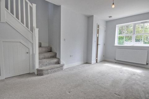 2 bedroom house to rent, Burton Fields, Driffield