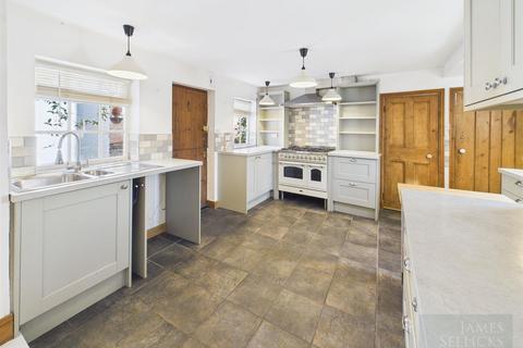 3 bedroom cottage for sale, Main Street, Kibworth Harcourt, Leicestershire