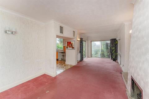undefined, Myddelton Gardens, Winchmore Hill, N21