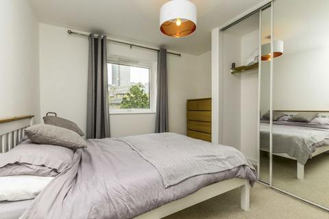 1 bedroom flat to rent, Premiere Place, London E14