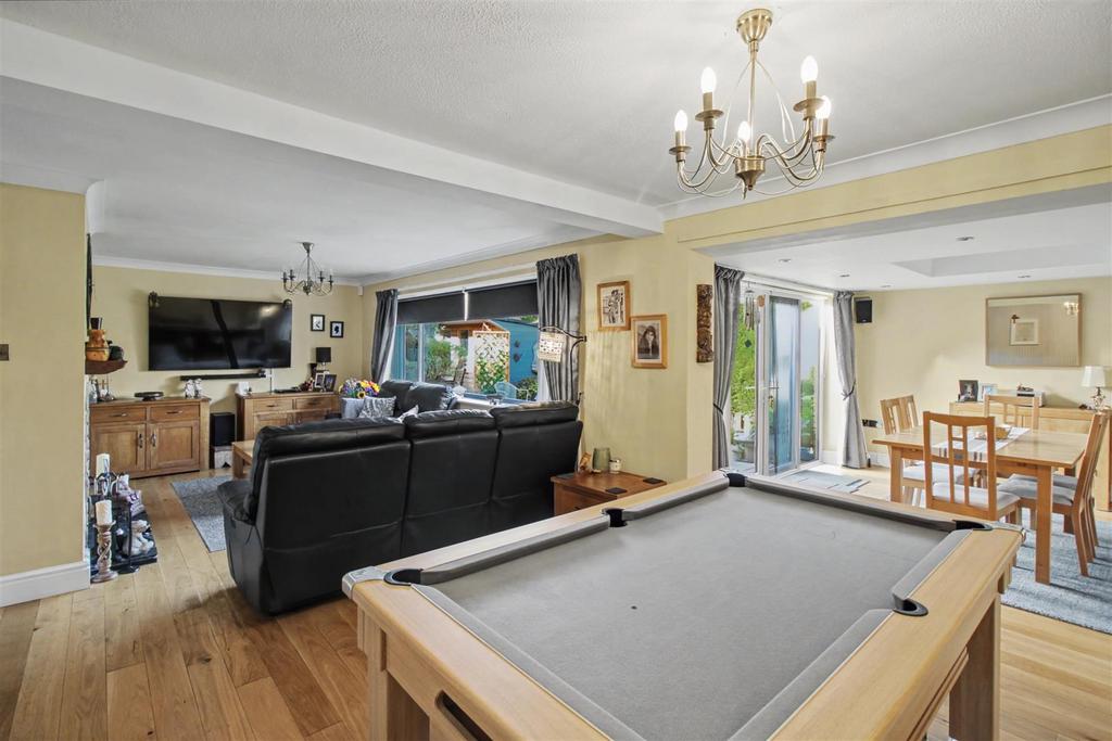 Open plan Living Area