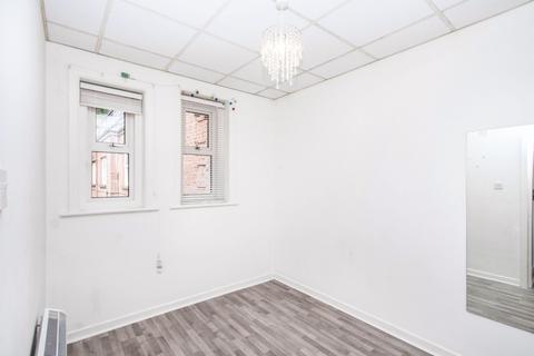 1 bedroom flat to rent, Carlton Grange, 28 Braidley Road, Bournemouth, BH2