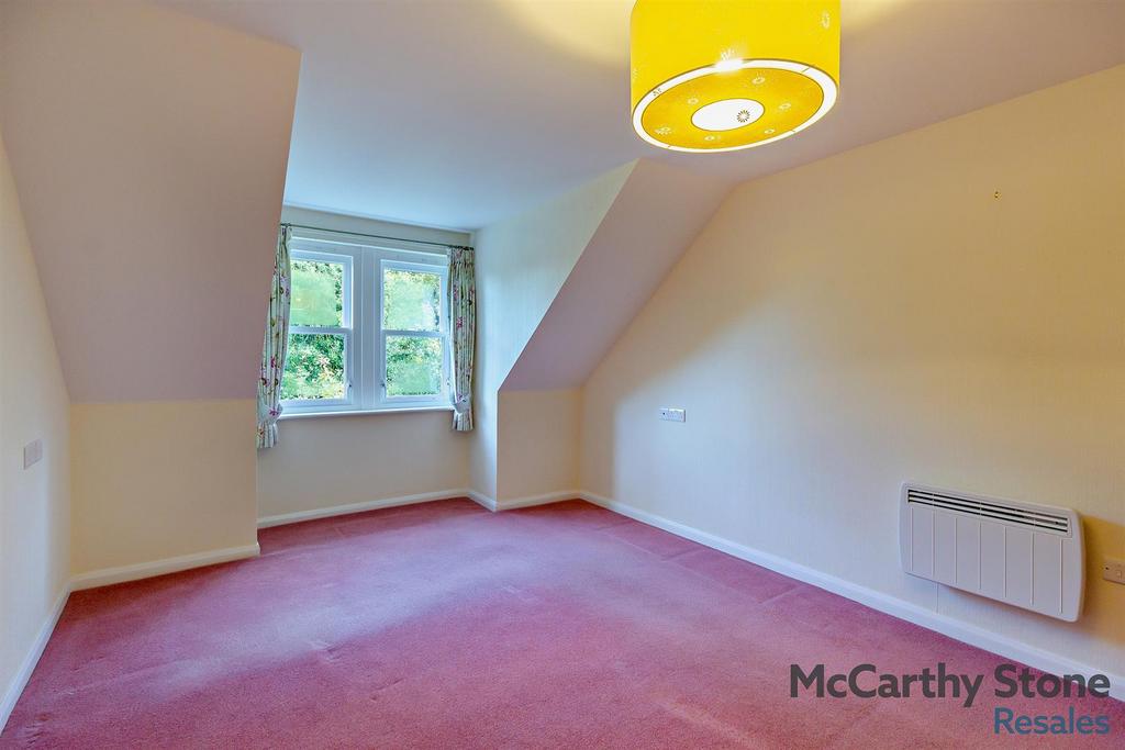 8668052-interior10-800.jpg