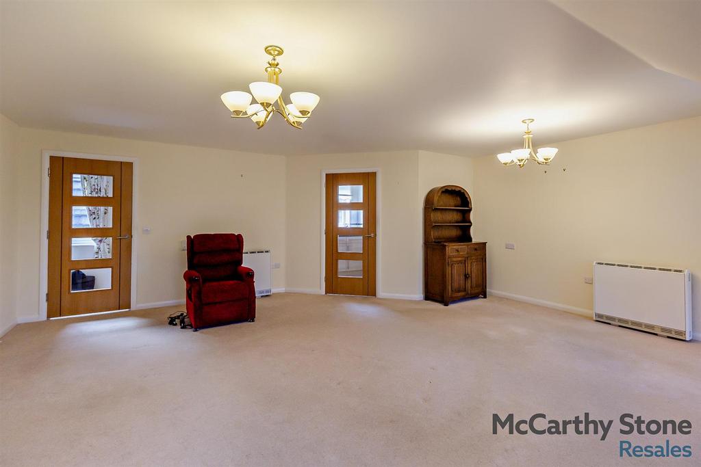 8668052-interior03-800.jpg