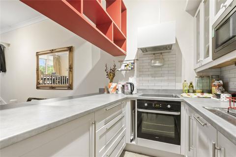 1 bedroom apartment to rent, Fulham Road, London SW6