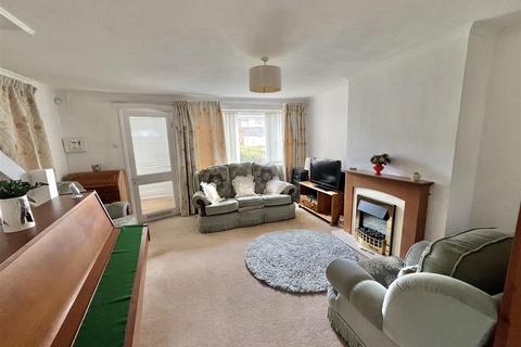 3 bedroom terraced house for sale, Ketton Avenue, Darlington