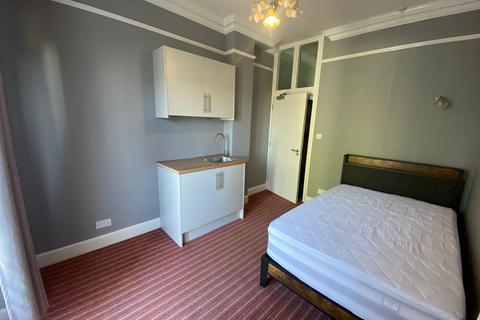 undefined, 50 Bushey Grove Road Room 2  Bushey WD23 2JJ