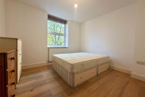 2 bedroom apartment to rent, High Street, London, N8