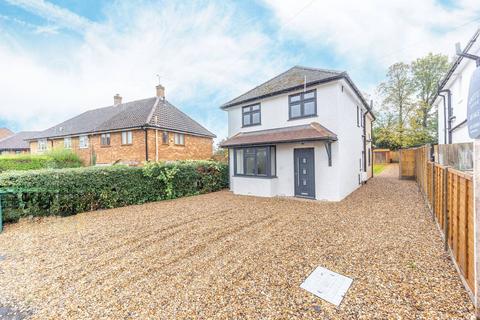 The Crescent, Watford, Abbots Langley, WD5