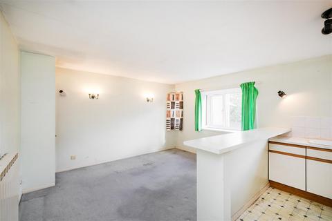 1 bedroom apartment for sale, West Avenue, Walthamstow