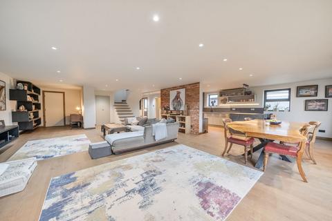 3 bedroom chalet for sale, Woodroffe Drive, Basingstoke RG22 6NH