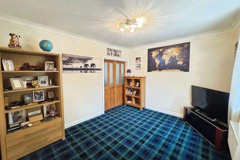 undefined, Rhestr Fawr, Swansea SA9