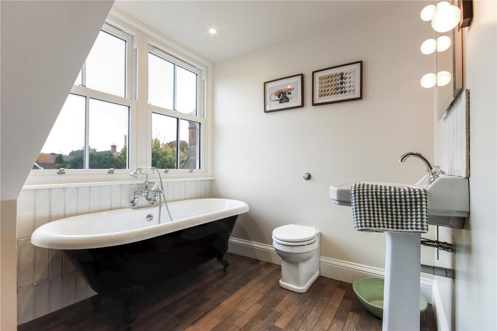 38 Bathroom