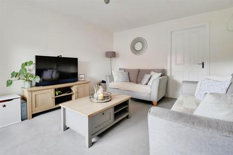 3 bedroom end of terrace house for sale, Cranmer Parkes Close, Alsager