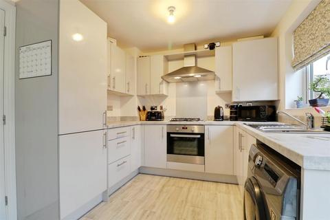 3 bedroom end of terrace house for sale, Cranmer Parkes Close, Alsager
