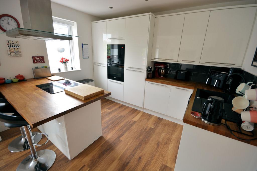 Kitchen area
