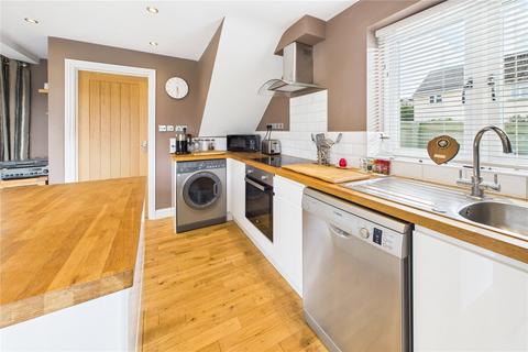 3 bedroom end of terrace house for sale, Hillcrest, Bristol BS39