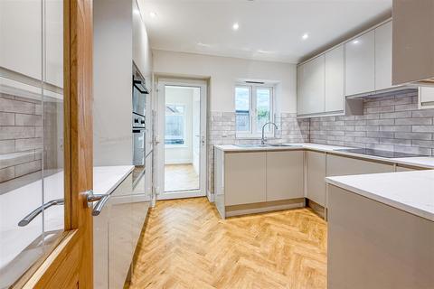 2 bedroom detached bungalow for sale, Freshwater Lane, Clacton-On-Sea CO15