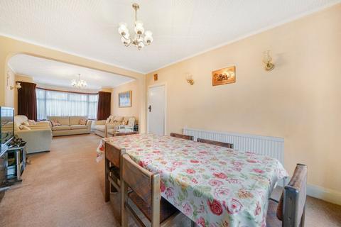 3 bedroom semi-detached house for sale, Worple Way, Harrow HA2