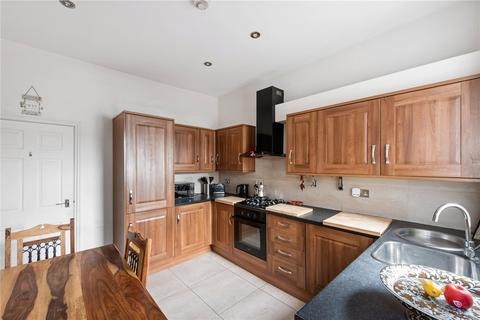 2 bedroom apartment for sale, Turnpike Lane, London, N8