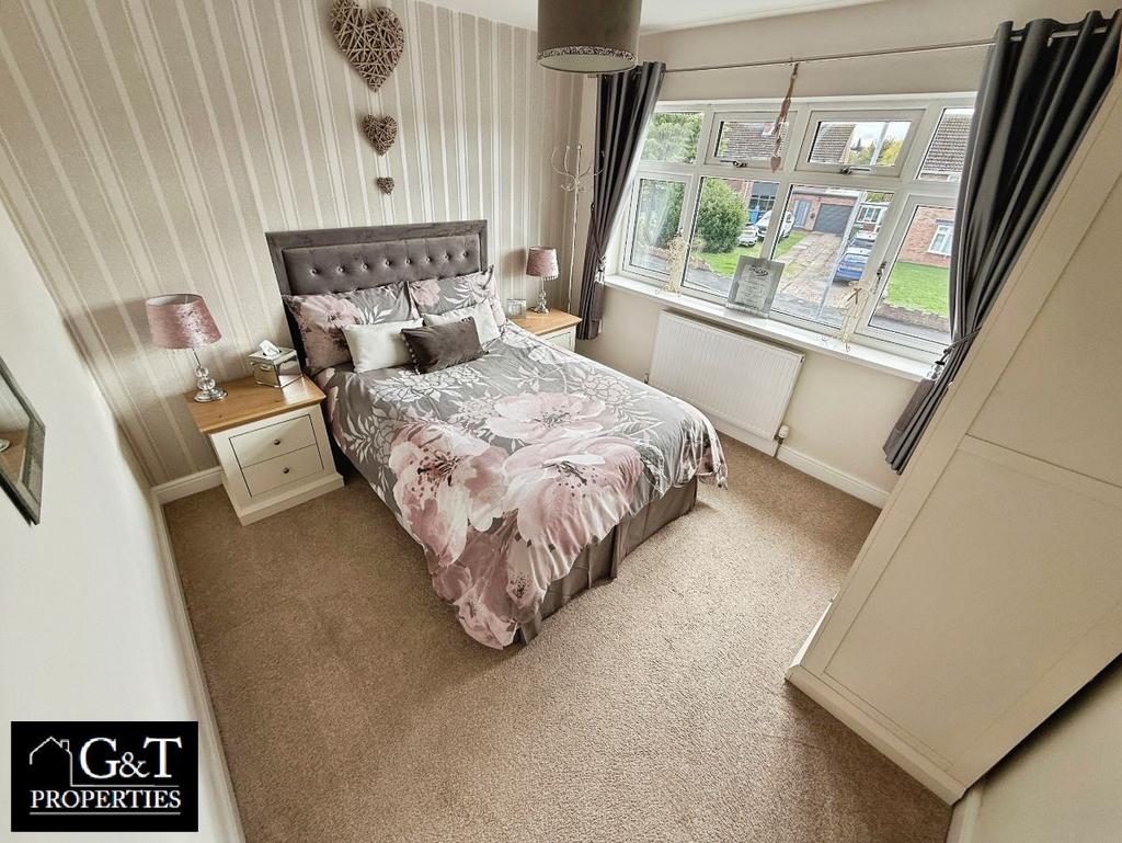Second bedroom