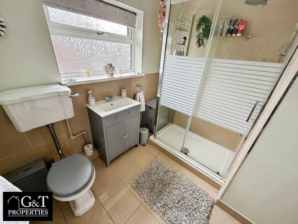 Family bathroom