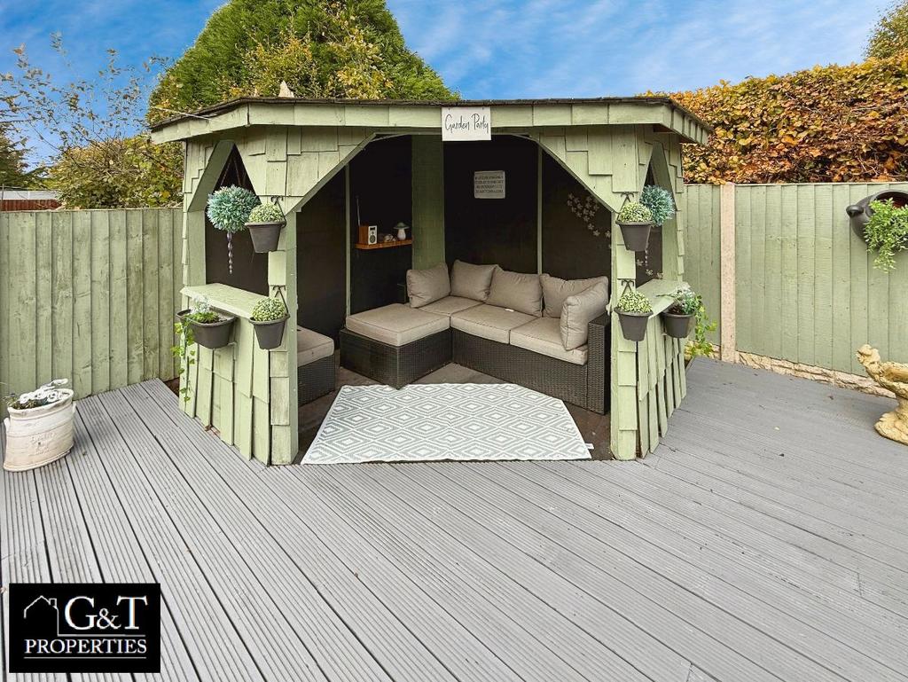 Rear garden