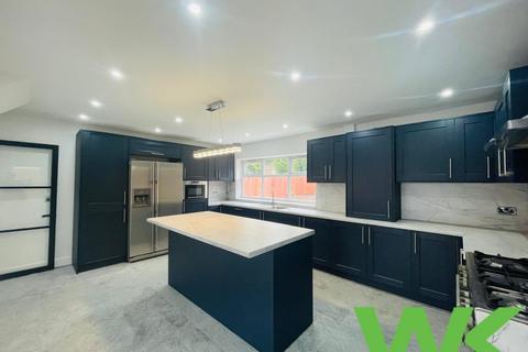 4 bedroom detached house for sale, Bird End, West Bromwich, B71
