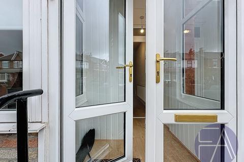 3 bedroom semi-detached house for sale, Warren Road, Southport PR9