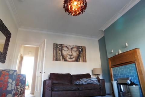2 bedroom flat to rent, 13, Granton Road, Edinburgh, EH5 3QJ