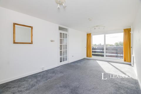 2 bedroom flat to rent, Rivermead House, Thames Street, Sunbury-on-Thames, TW16