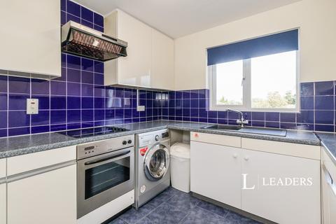 2 bedroom flat to rent, Rivermead House, Thames Street, Sunbury-on-Thames, TW16
