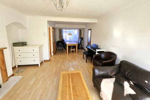 undefined, West Byfleet, Surrey, KT14