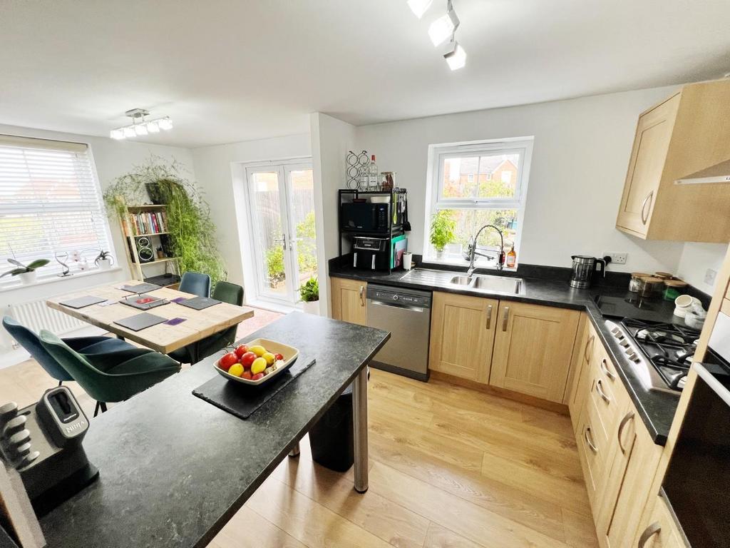 Kitchen / Diner