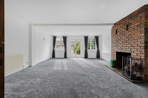 The Old Granary Mill Road, Great Wilbraham, Cambridge, CB21 5JW