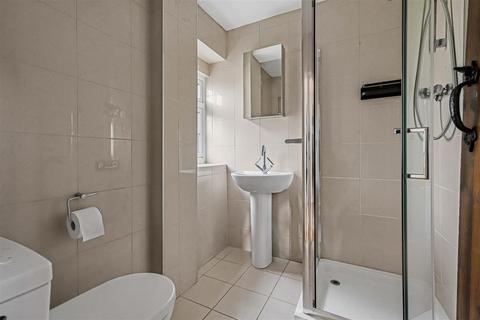 The Old Granary Mill Road, Great Wilbraham, Cambridge, CB21 5JW