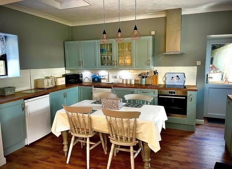 Kitchen 3