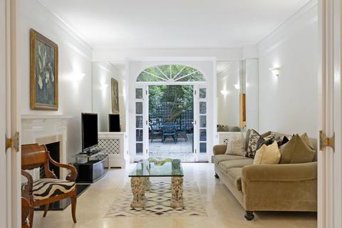 Basil Street, London, SW3